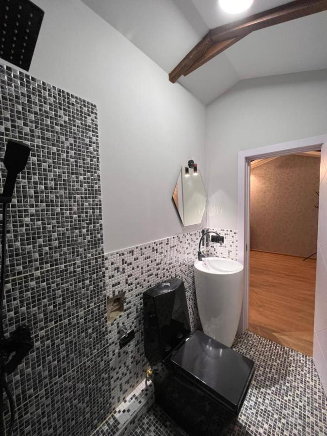 טביליסי Natali Boutique Hotel מראה חיצוני תמונה
