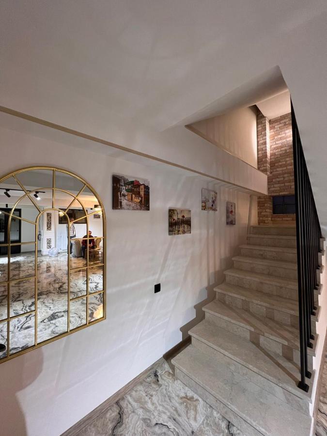 טביליסי Natali Boutique Hotel מראה חיצוני תמונה