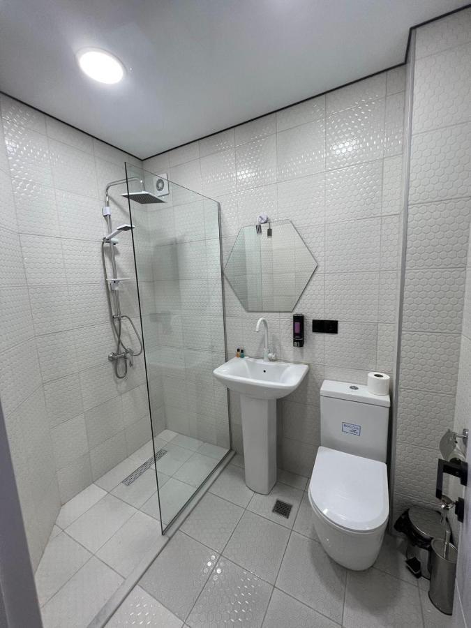 טביליסי Natali Boutique Hotel מראה חיצוני תמונה