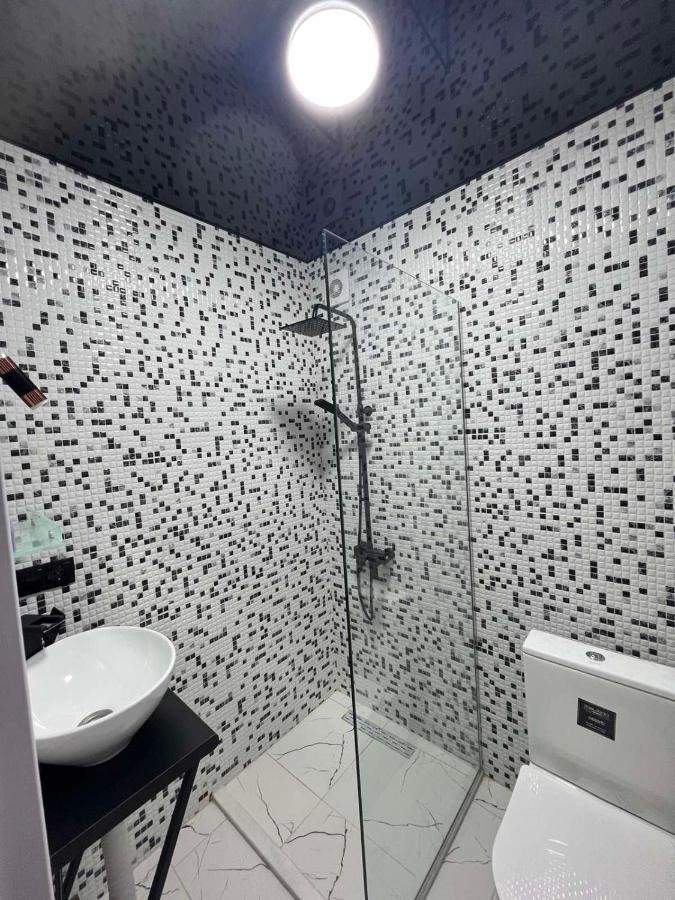 טביליסי Natali Boutique Hotel מראה חיצוני תמונה