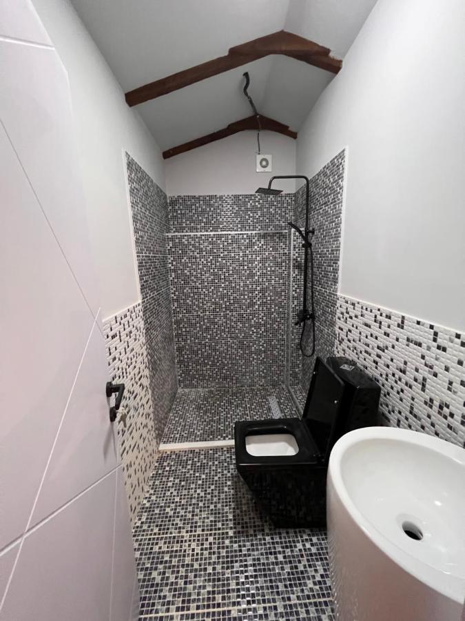 טביליסי Natali Boutique Hotel מראה חיצוני תמונה