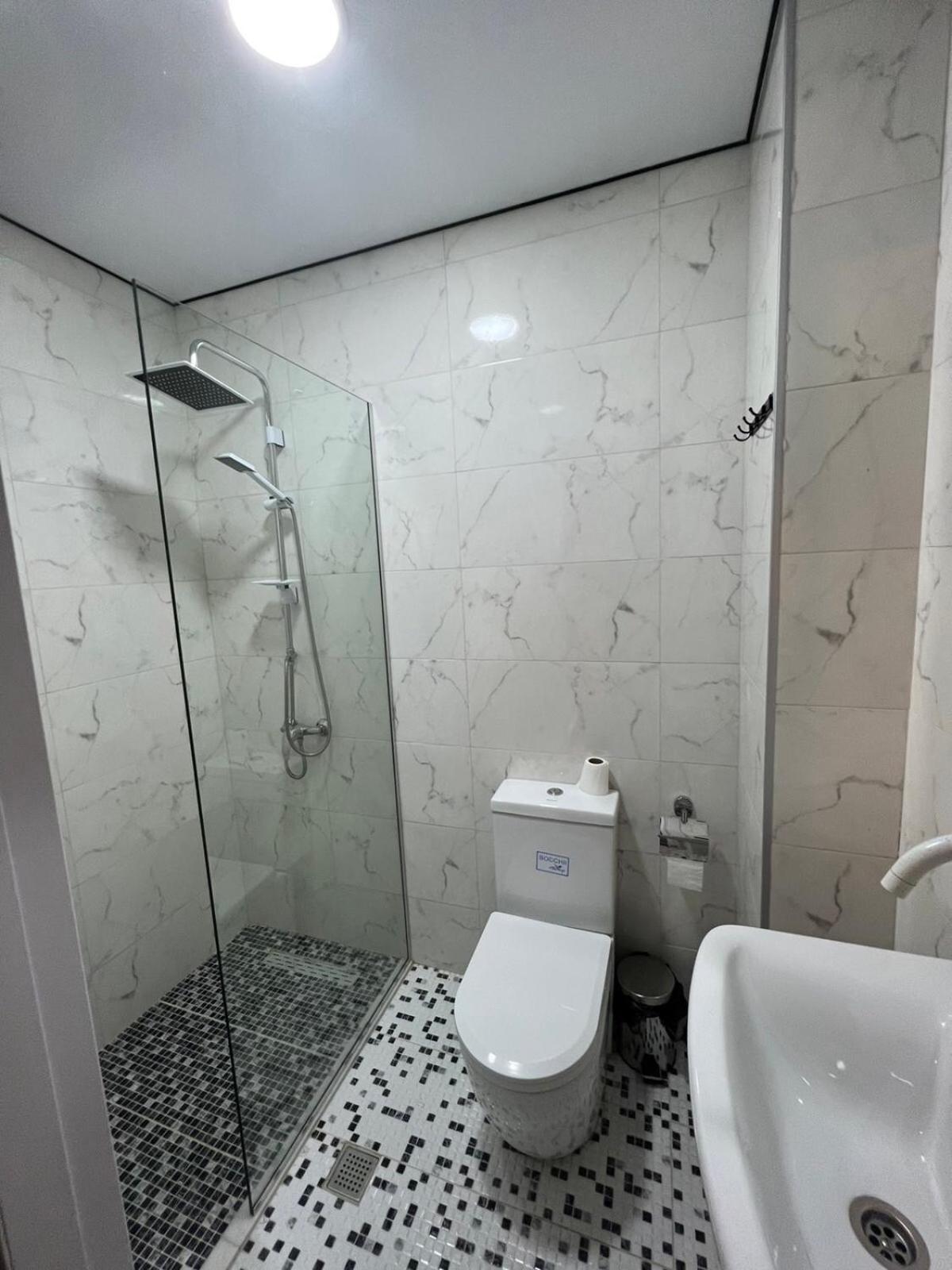 טביליסי Natali Boutique Hotel חדר תמונה